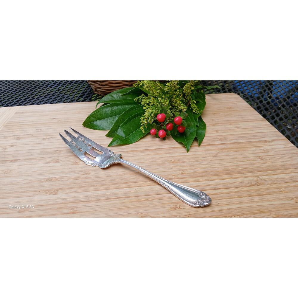 Vintage cutlery Wallace Silver Plated Cake Fork, Elegant Wedding Serving Piece